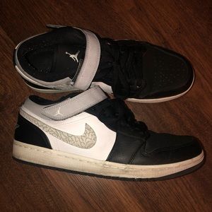 AIR JORDAN 1 STRAP LOW